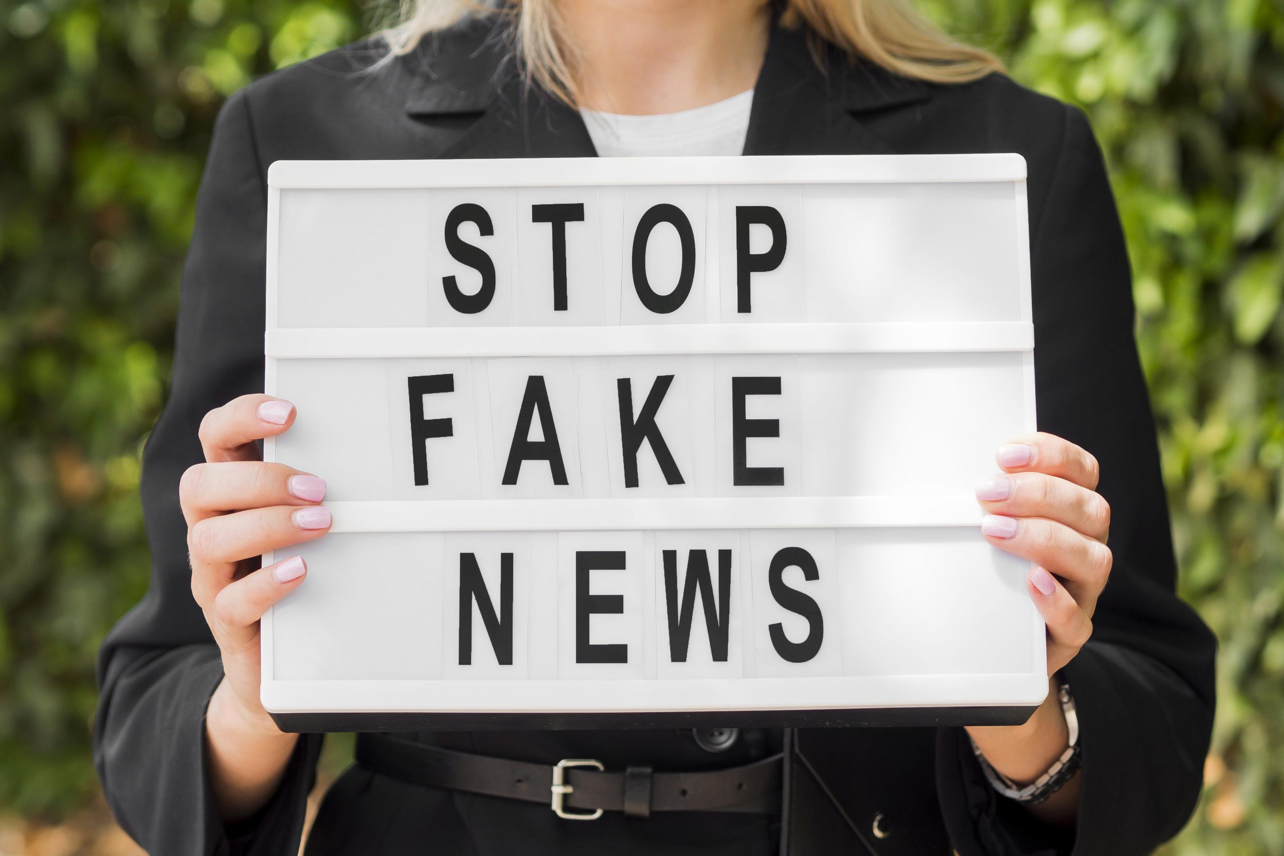 Como evitar fake news usando a tecnologia e o senso crítico